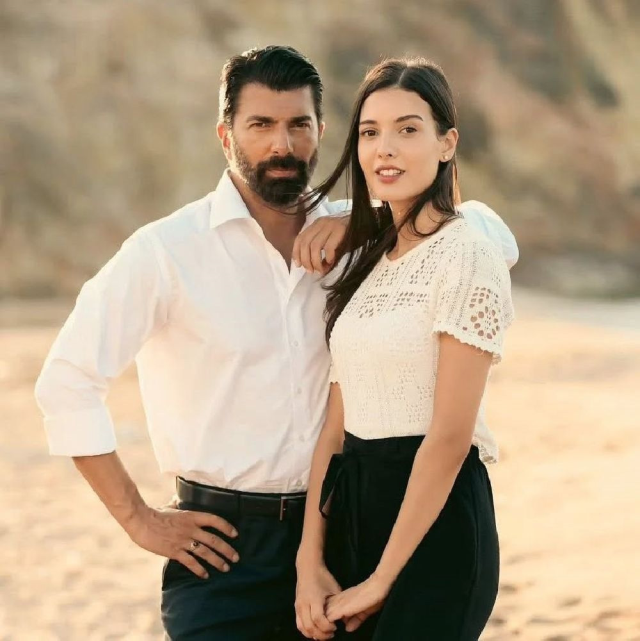 Forbidden love scandal on the TV series set! Witnesses of the incident spoke: They would enter the room and lock the door.